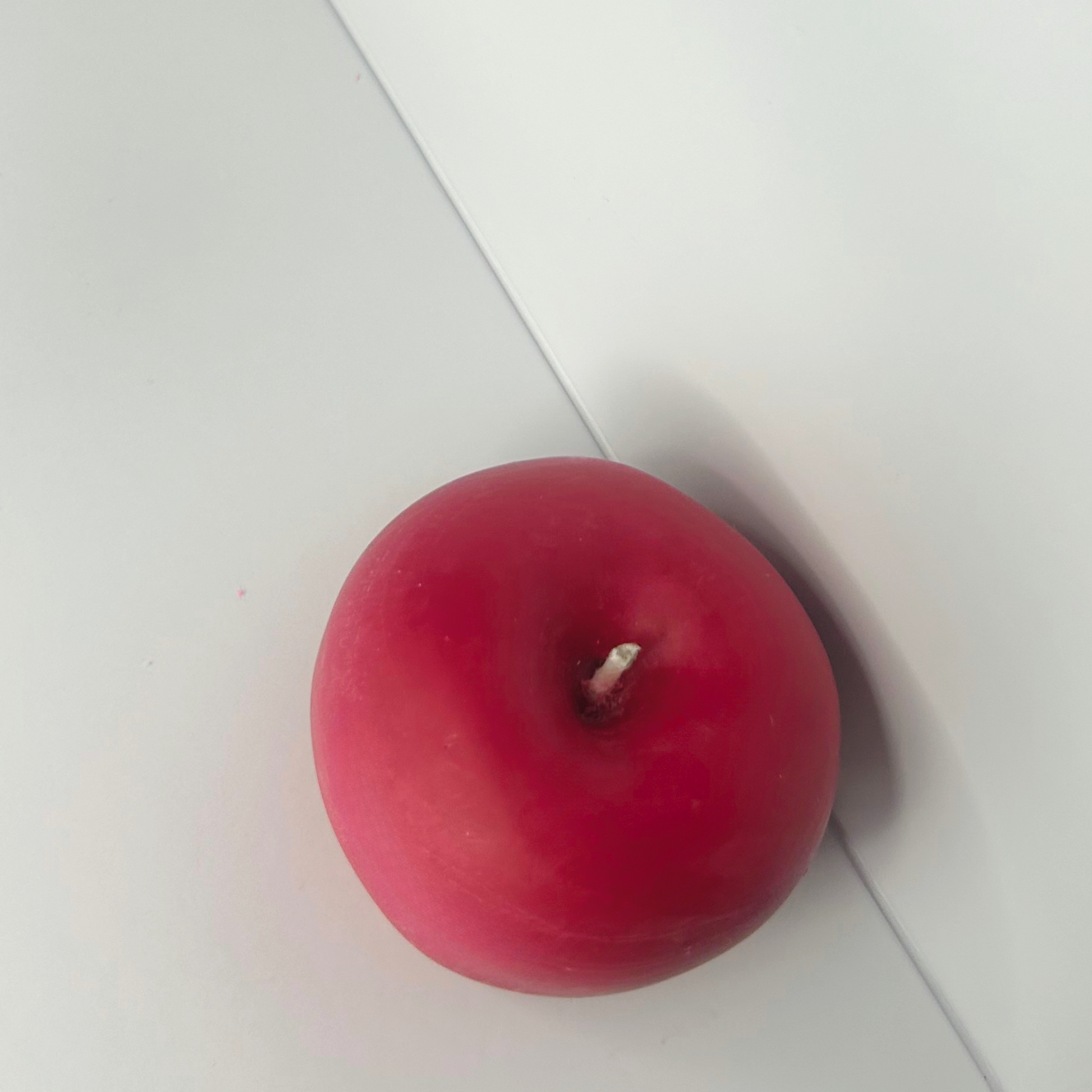 Top view of the Cranberry Apple Marmalade Candle highlighting the rich texture and all-natural soy wax.